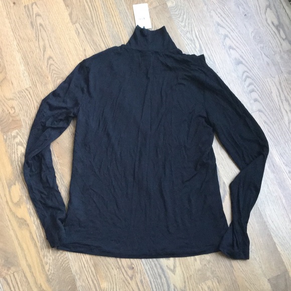 NWT Women’s 7 for all mankind turtleneck, Small - Picture 4 of 5